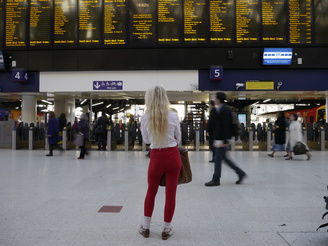 Waterloo Station (OIS in action) - 1/15 sec | f/5.6 | 14.0 mm | ISO 160<br /><a target="_blank" xhref="http://www.magezinepublishing.com/equipment/images/equipment/Lumix-G-X-Vario-PZ-1442mm-f3556-3581/highres/epzvarioX6_1321613158.jpg">High-Res</a>